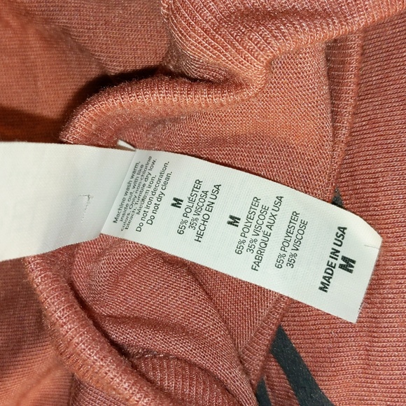 Bella Canvas Destressed Top Size Medium - Picture 4 of 6